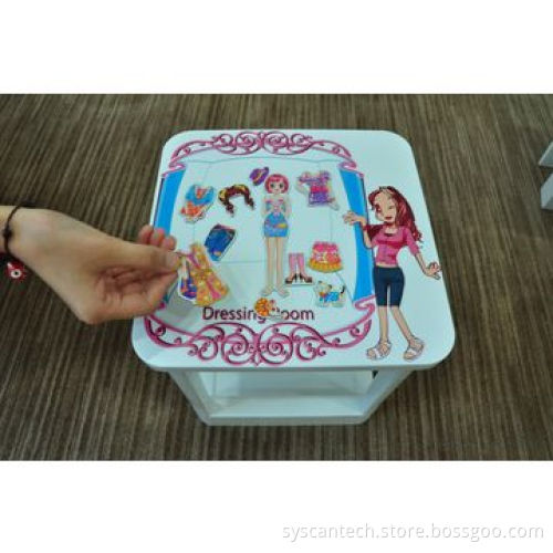Children's Table and Chair Set, Girl's Favorite Dressing Style, Space-savingNew